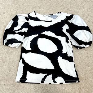 H&M Black and White Pattern Puff Short Sleeves Top Blouse T-shirt Sz S